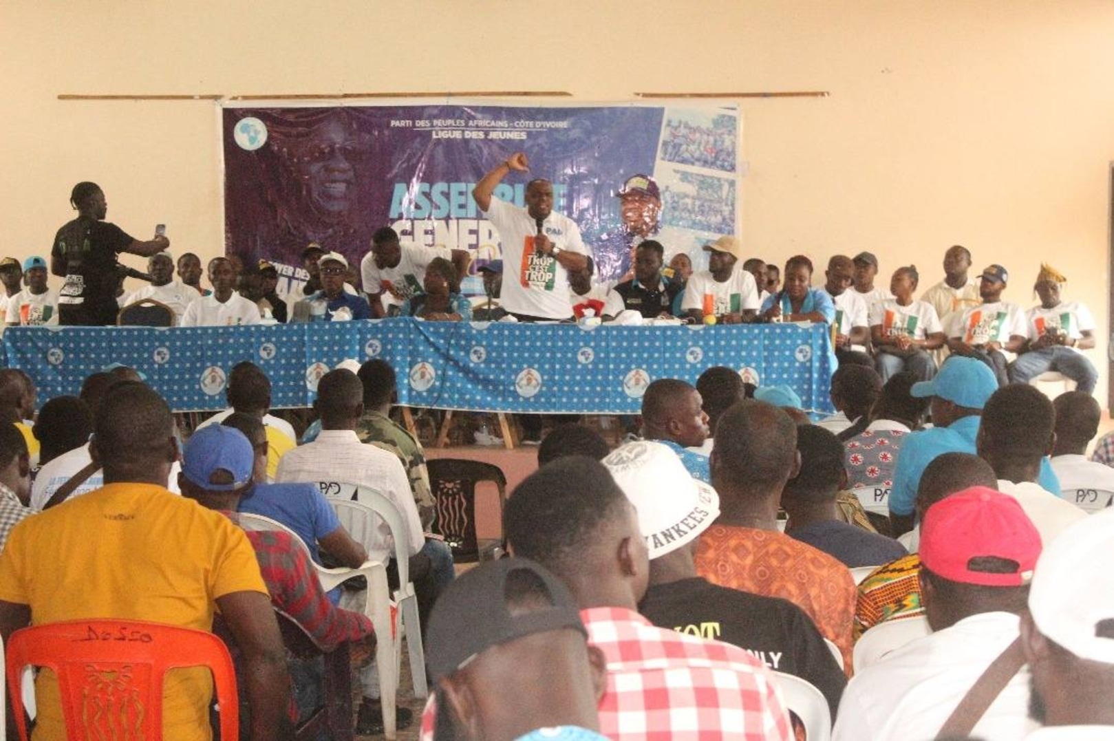 The Youth of the PPA-CI Commit to Laurent Gbagbo with the "Enough is Enough" Movement in Lakota